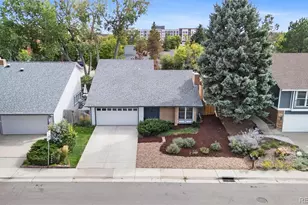 12256 E Bates Cir, Aurora, CO 80014 - Photo 37