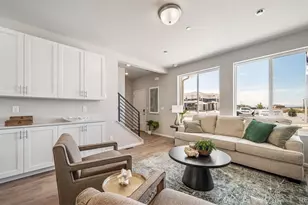10003 Revere Ct, Commerce City, CO 80022 - Photo 9