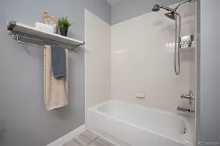 2819 Syracuse Ct, Denver, CO 80238 - Photo 15