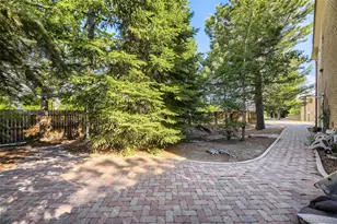 1909 S Kipling St, Lakewood, CO 80227 - Photo 25