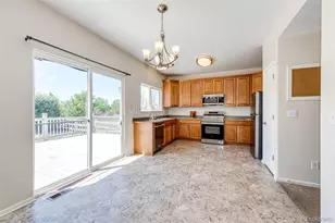 24621 E Kansas Cir, Aurora, CO 80018 - Photo 5