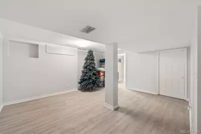 2711 S Oakland Circle E, Aurora, CO 80014 - Photo 23