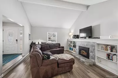 2711 S Oakland Circle E, Aurora, CO 80014 - Photo 7