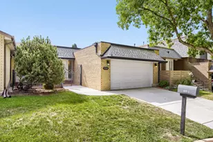 7220 W Maple Dr, Lakewood, CO 80226 - Photo 1