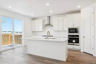 9140 Hayden Peak St, Englewood, CO 80112 - Photo 7