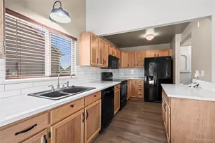 19837 E Brown Pl, Aurora, CO 80013 - Photo 9