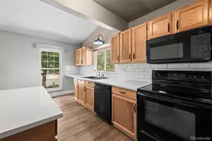 19837 E Brown Pl, Aurora, CO 80013 - Photo 11