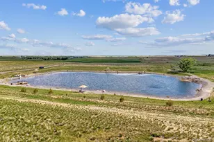 527 Antelope Dr E, Bennett, CO 80102 - Photo 41