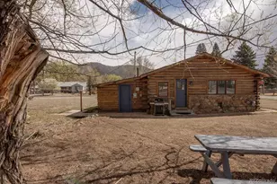 302 Essex St, Buena Vista, CO 81211 - Photo 39