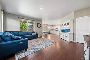 27089 E Cedar Ave, Aurora, CO 80018 - Photo 9