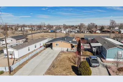 703 Locust Avenue, Lochbuie, CO 80603 - Photo 47