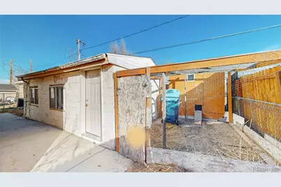 703 Locust Avenue, Lochbuie, CO 80603 - Photo 35