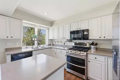 9153 Roadrunner Drive, Highlands Ranch, CO 80129 - Photo 13