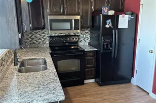 20927 Kelly Pl, Denver, CO 80249 - Photo 3