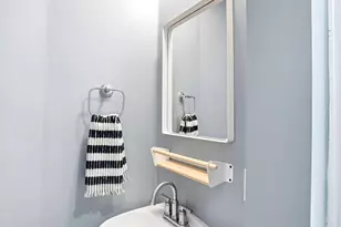 246 S Grant St, Denver, CO 80209 - Photo 17