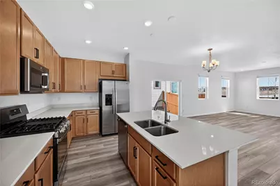 315 N Bently Street, Watkins, CO 80137 - Photo 5
