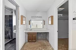 1404 S Vaughn Cir, Aurora, CO 80012 - Photo 19