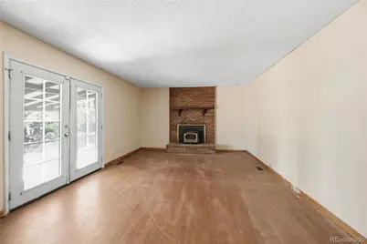 1404 S Vaughn Circle, Aurora, CO 80012 - Photo 13