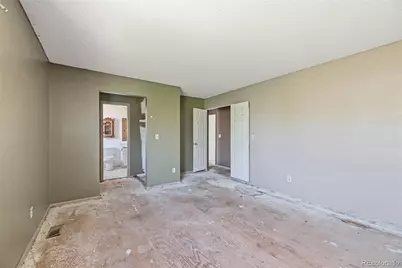 1404 S Vaughn Circle, Aurora, CO 80012 - Photo 21