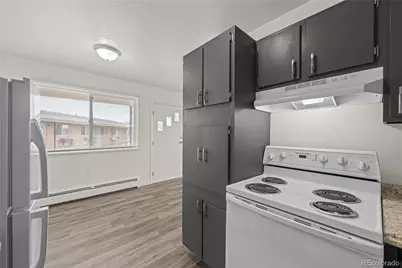 2459 W 11th Street, Greeley, CO 80634 - Photo 9