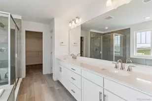 25254 E Warren Pl, Aurora, CO 80018 - Photo 19