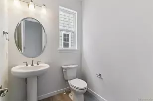 25254 E Warren Pl, Aurora, CO 80018 - Photo 11