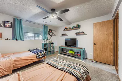 19054 E 16th Avenue, Aurora, CO 80011 - Photo 27