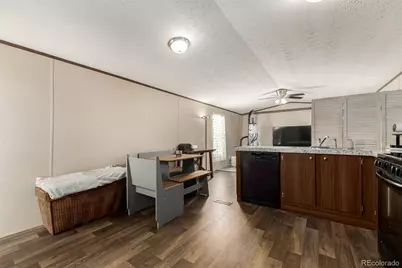 10 9th Avenue, Longmont, CO 80501 - Photo 9