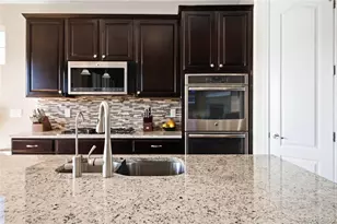 898 Eveningsong Dr, Castle Rock, CO 80104 - Photo 9