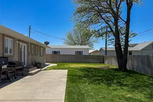 215 Vine St, Burlington, CO 80807 - Photo 27