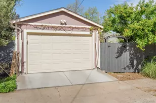 2670 Grape St, Denver, CO 80207 - Photo 29