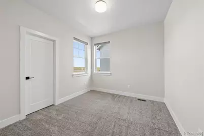 21642 E 60th Avenue, Aurora, CO 80019 - Photo 27