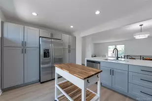 1595 S Norfolk St, Aurora, CO 80017 - Photo 3