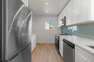 1757 Dallas St, Aurora, CO 80010 - Photo 7