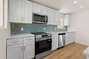 1757 Dallas St, Aurora, CO 80010 - Photo 11