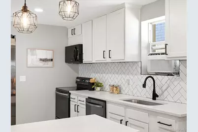 2555 N Clarkson Street, Denver, CO 80205 - Photo 29