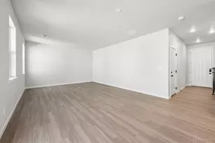 22795 E 47th Ave, Aurora, CO 80019 - Photo 7