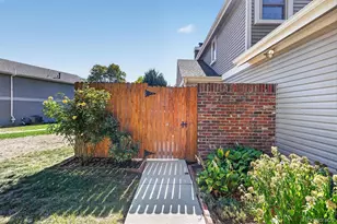 8750 Independence Way, Arvada, CO 80005 - Photo 7