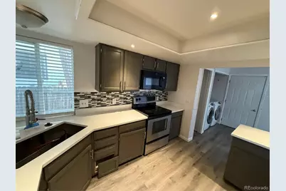 2359 E Nichols Place, Centennial, CO 80122 - Photo 7