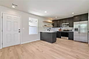 7810 S Kittredge Cir, Englewood, CO 80112 - Photo 7