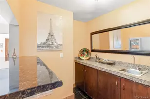 591 Nome St, Aurora, CO 80010 - Photo 17