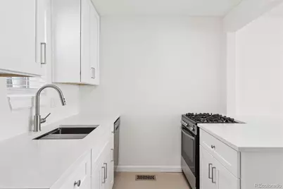 5929 E 14th Avenue, Denver, CO 80220 - Photo 9