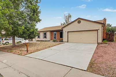 1123 S Lewiston Way, Aurora, CO 80017 - Photo 1