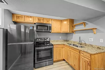 1123 S Lewiston Way, Aurora, CO 80017 - Photo 21