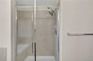 22 N Newcastle Ct, Aurora, CO 80018 - Photo 29