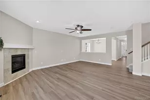 22 N Newcastle Ct, Aurora, CO 80018 - Photo 17