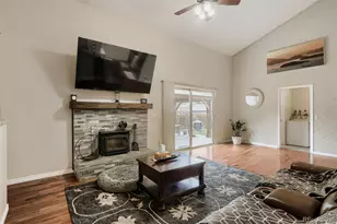8901 W Radcliffe Pl, Littleton, CO 80123 - Photo 3