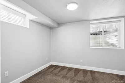 3065 Bellaire Street, Denver, CO 80207 - Photo 23