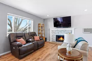 8727 Flower Ct, Arvada, CO 80005 - Photo 9