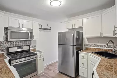 3089 W 18th Avenue, Denver, CO 80204 - Photo 11